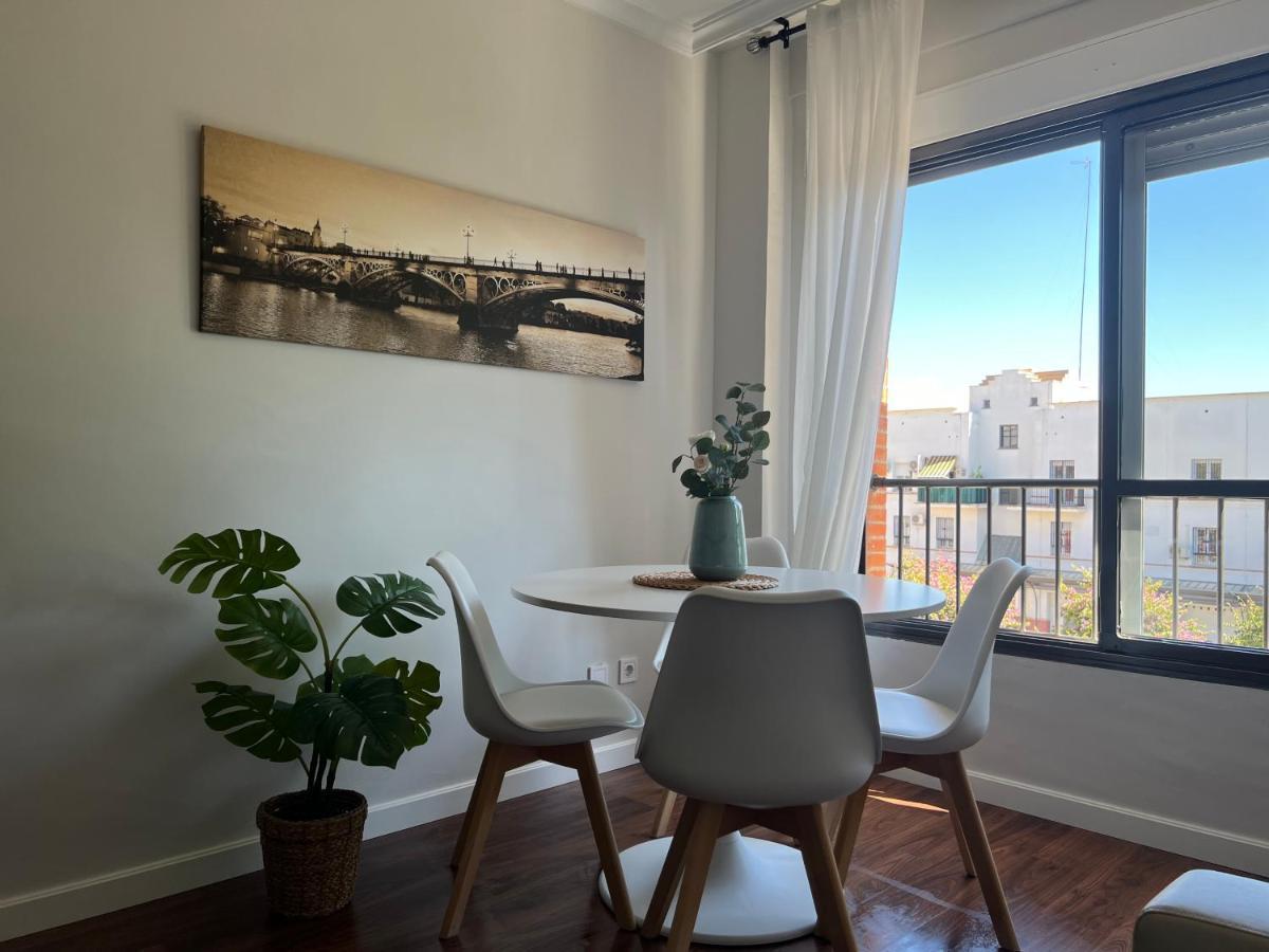 Apartamento Triana Center Sevilla Eksteriør bilde